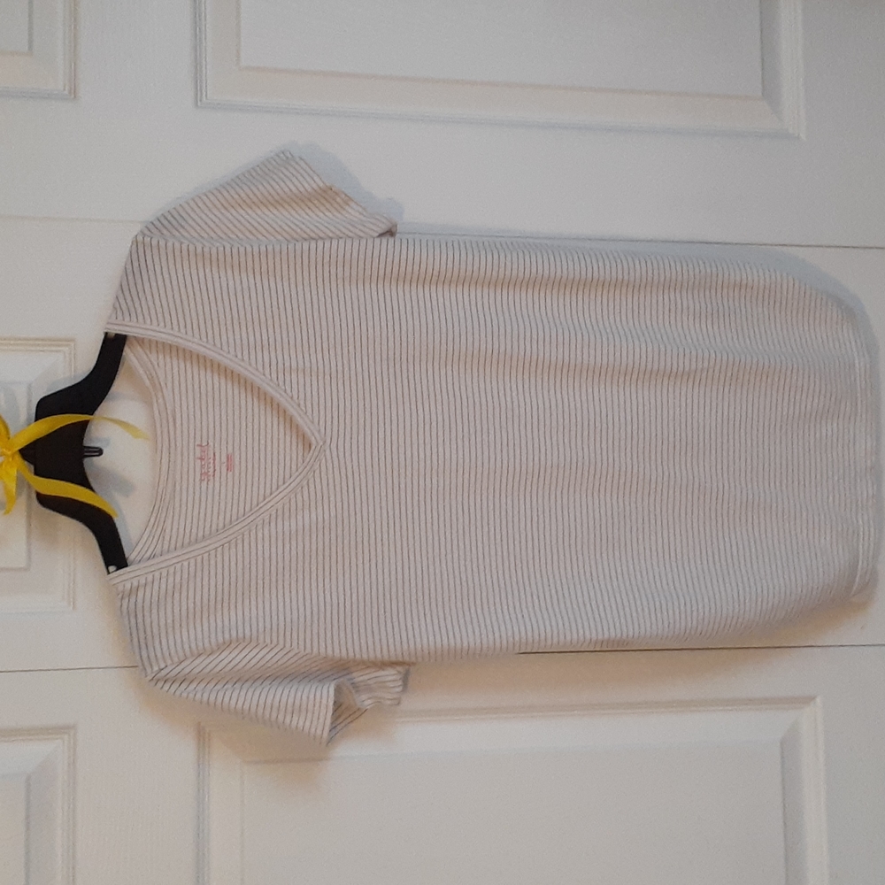 Maternity tee